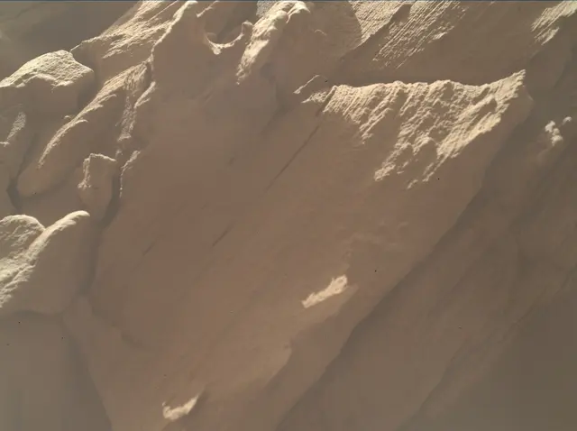 Sol 4481: Mars Hand Lens Imager (MAHLI)
