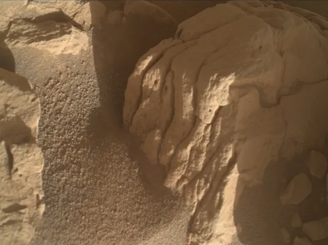 Sol 4481: Mars Hand Lens Imager (MAHLI)