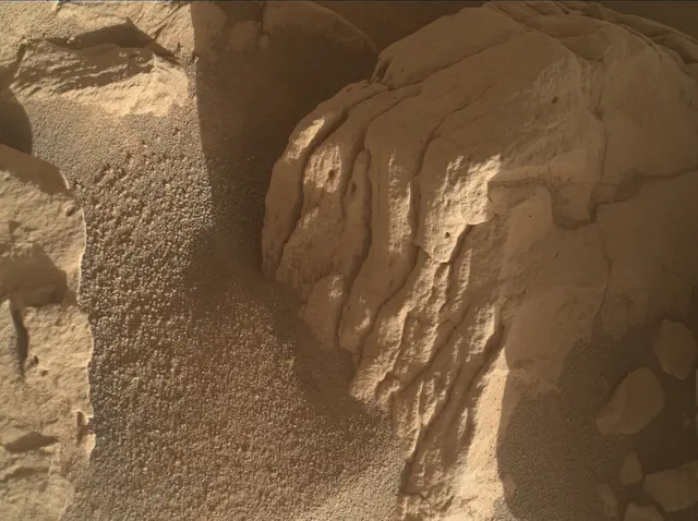 Sol 4481: Mars Hand Lens Imager (MAHLI)