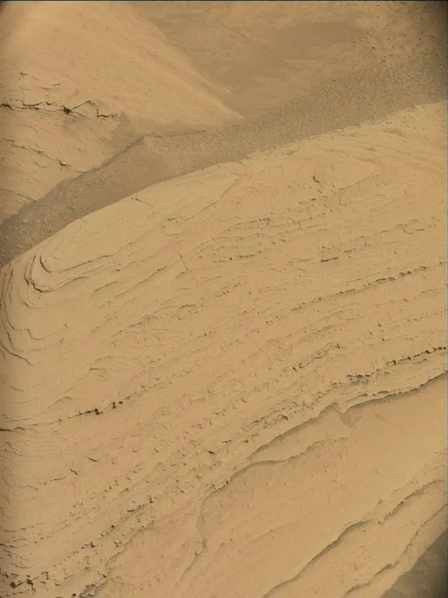 Sol 4483: Mast Camera (Mastcam)