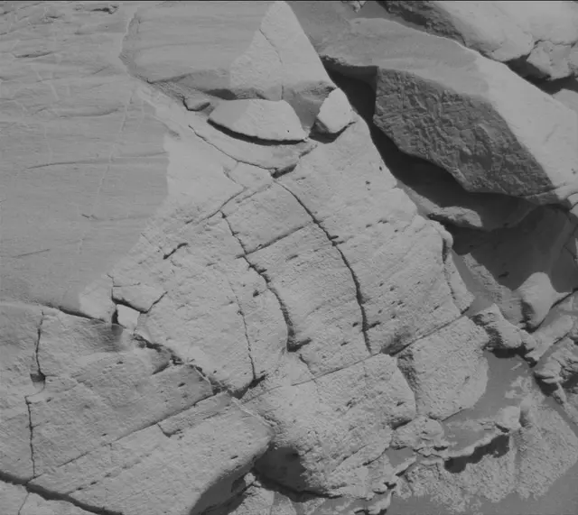 Sol 4483: Mast Camera (Mastcam)