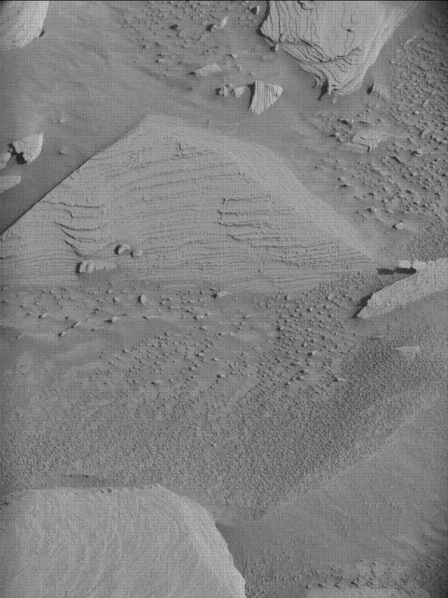 Sol 4484: Mast Camera (Mastcam)