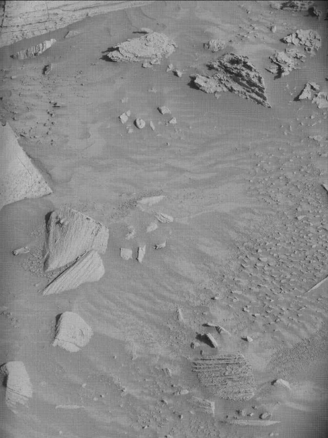 Sol 4484: Mast Camera (Mastcam)