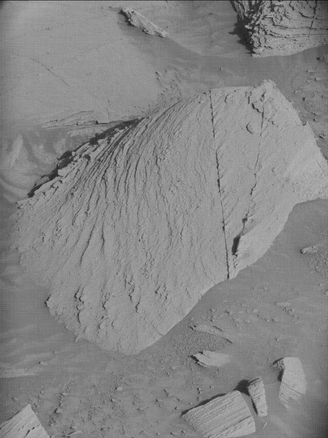 Sol 4484: Mast Camera (Mastcam)