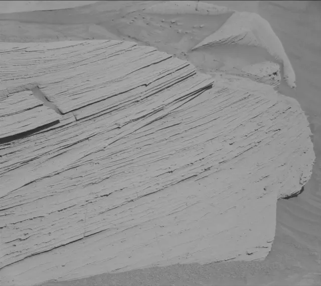 Sol 4484: Mast Camera (Mastcam)
