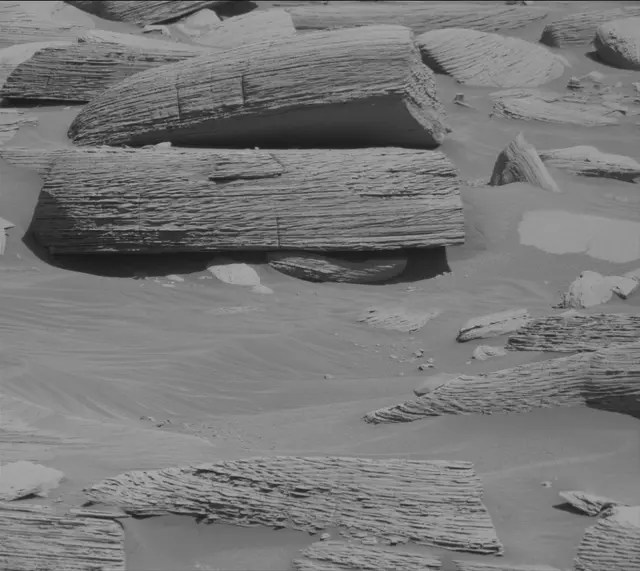 Sol 4484: Mast Camera (Mastcam)