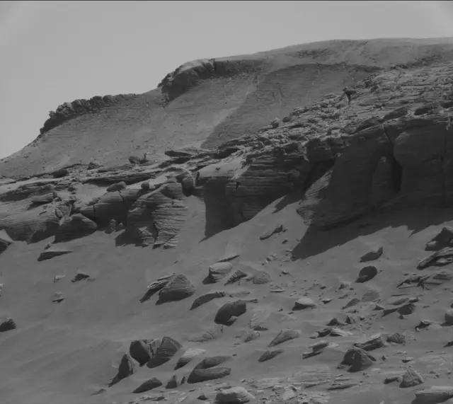 Sol 4484: Mast Camera (Mastcam)
