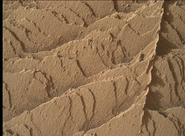 Sol 4486: Mars Hand Lens Imager (MAHLI)