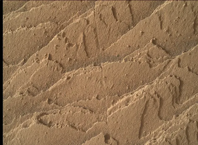 Sol 4486: Mars Hand Lens Imager (MAHLI)