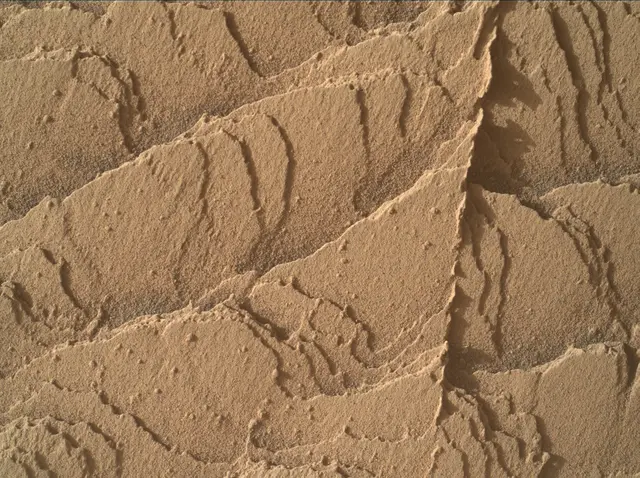 Sol 4486: Mars Hand Lens Imager (MAHLI)