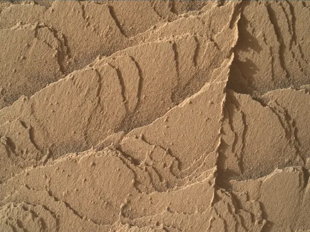 Sol 4486: Mars Hand Lens Imager (MAHLI)