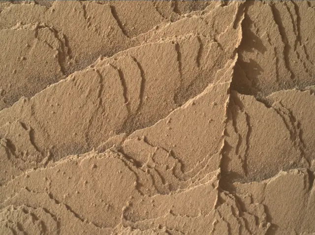 Sol 4486: Mars Hand Lens Imager (MAHLI)