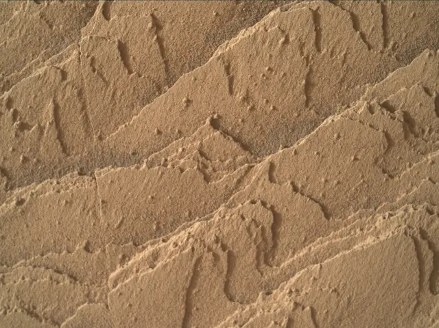 Sol 4486: Mars Hand Lens Imager (MAHLI)