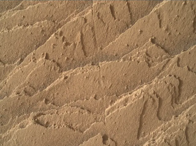 Sol 4486: Mars Hand Lens Imager (MAHLI)