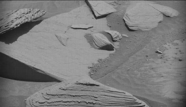 Sol 4487: Mast Camera (Mastcam)