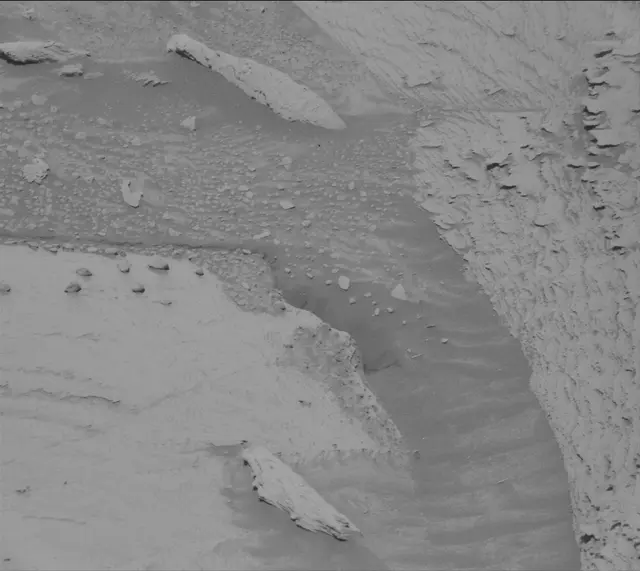 Sol 4487: Mast Camera (Mastcam)