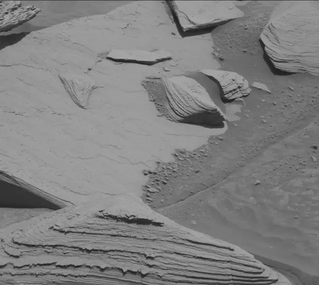Sol 4487: Mast Camera (Mastcam)