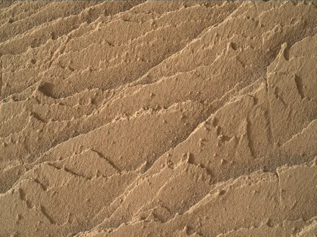 Sol 4487: Mars Hand Lens Imager (MAHLI)