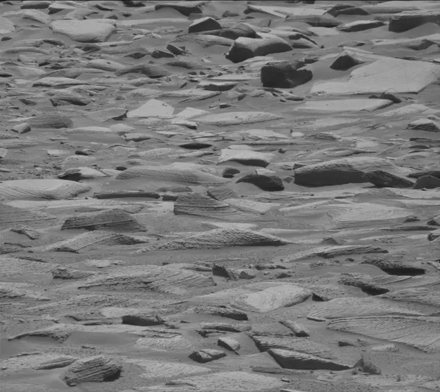 Sol 4488: Mast Camera (Mastcam)