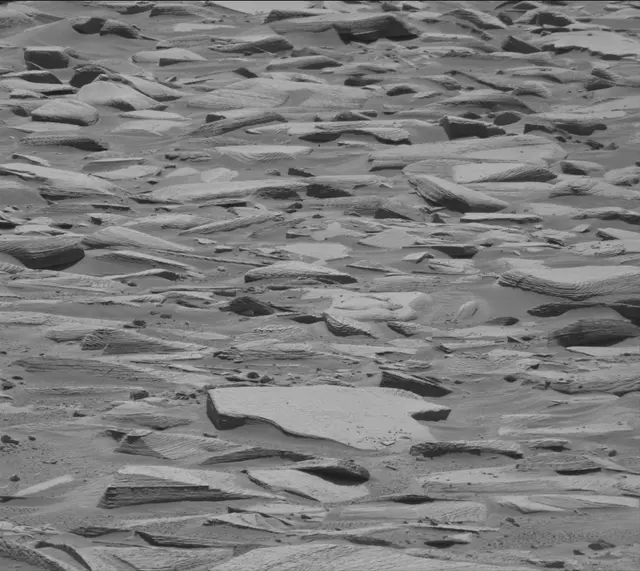 Sol 4488: Mast Camera (Mastcam)