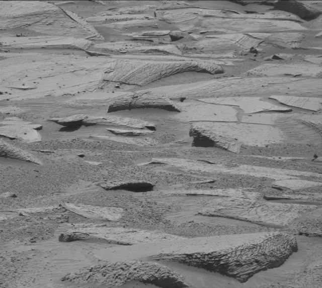 Sol 4488: Mast Camera (Mastcam)