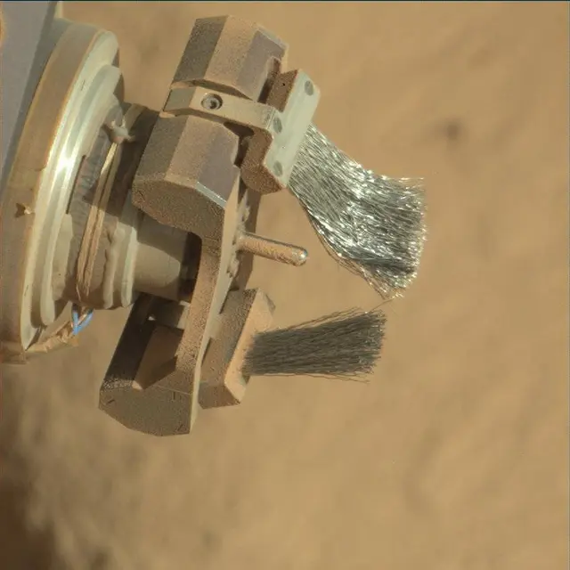 Sol 4488: Mast Camera (Mastcam)