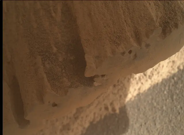 Sol 4488: Mars Hand Lens Imager (MAHLI)