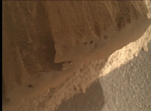 Sol 4488: Mars Hand Lens Imager (MAHLI)