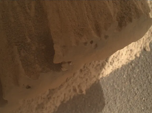 Sol 4488: Mars Hand Lens Imager (MAHLI)
