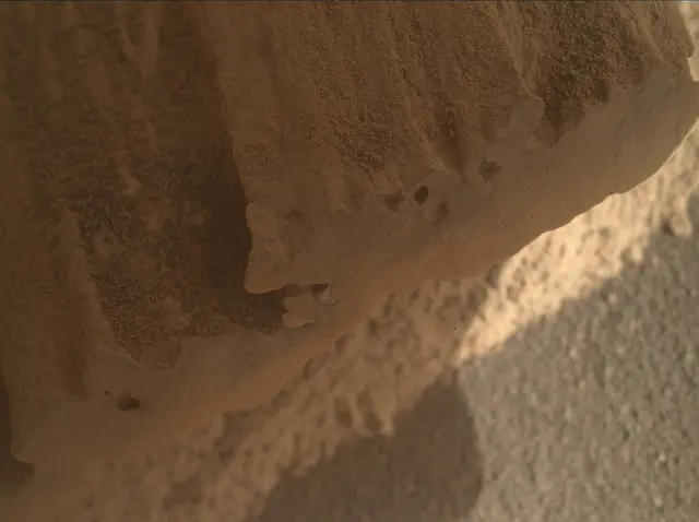 Sol 4488: Mars Hand Lens Imager (MAHLI)