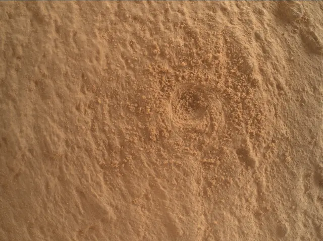 Sol 4488: Mars Hand Lens Imager (MAHLI)