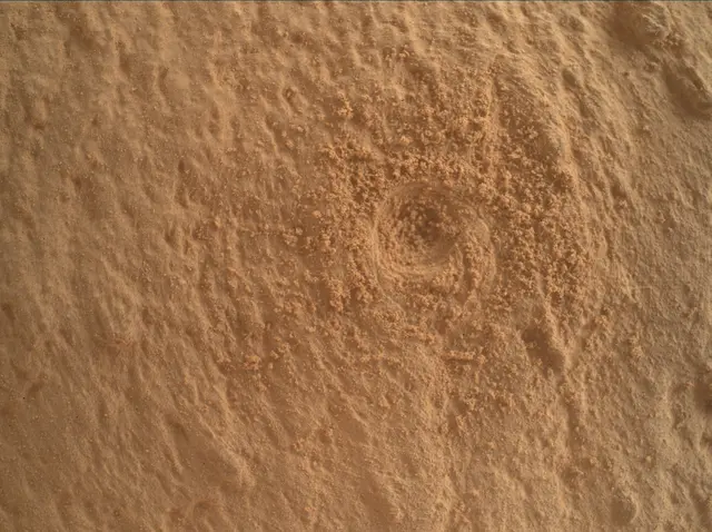 Sol 4488: Mars Hand Lens Imager (MAHLI)