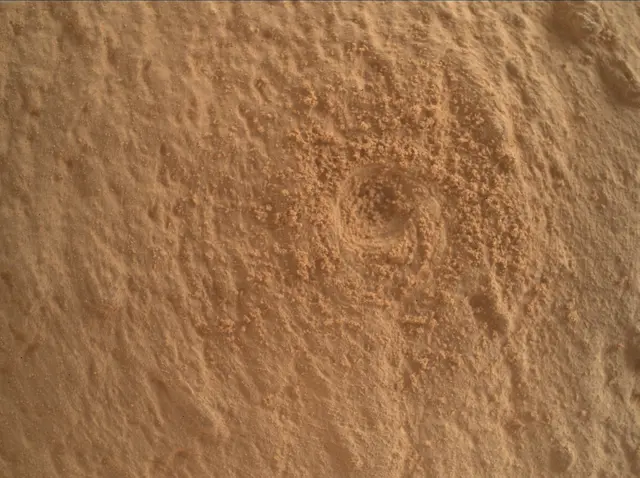 Sol 4488: Mars Hand Lens Imager (MAHLI)