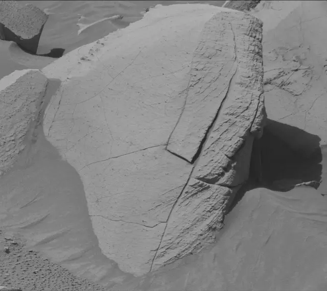 Sol 4491: Mast Camera (Mastcam)