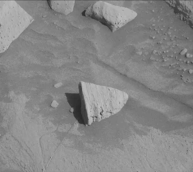 Sol 4491: Mast Camera (Mastcam)