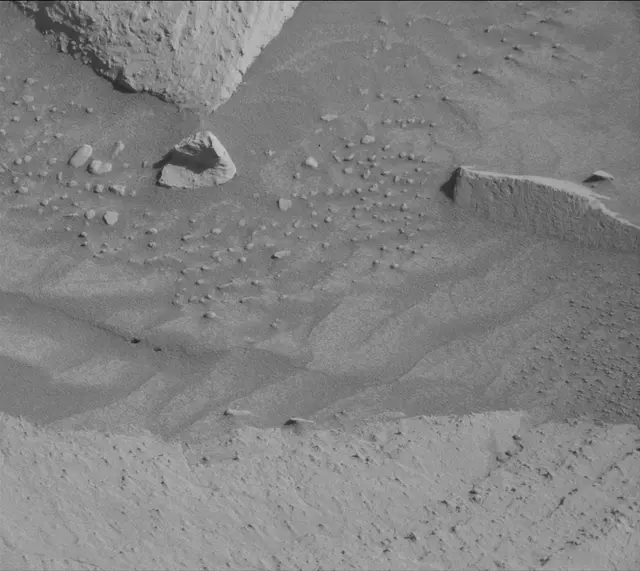 Sol 4491: Mast Camera (Mastcam)