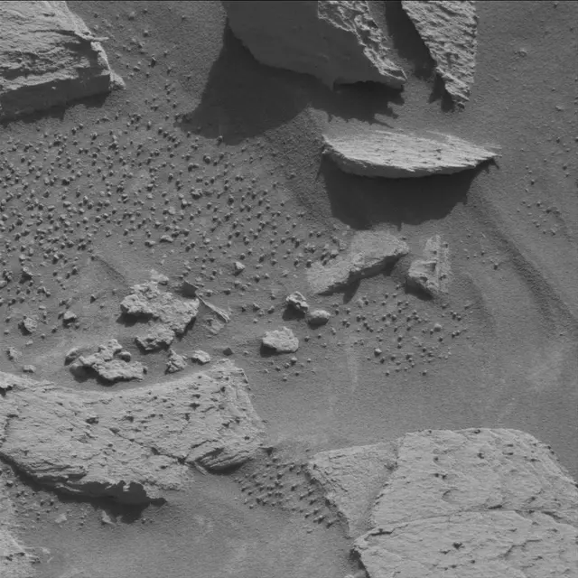 Sol 4491: Mast Camera (Mastcam)