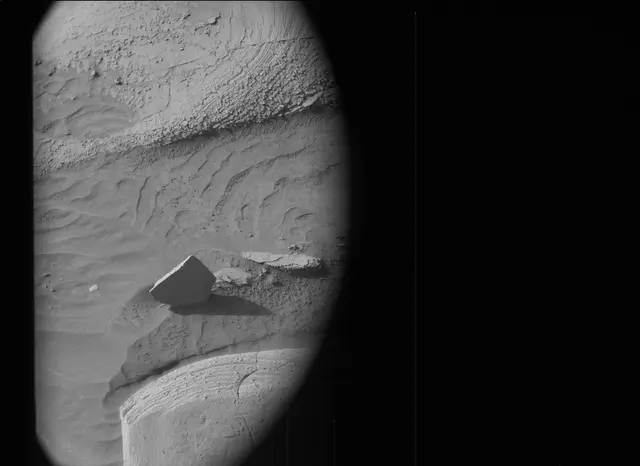 Sol 4493: Mast Camera (Mastcam)