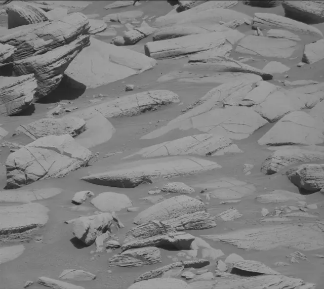 Sol 4493: Mast Camera (Mastcam)