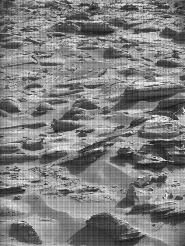 Sol 4498: Mast Camera (Mastcam)