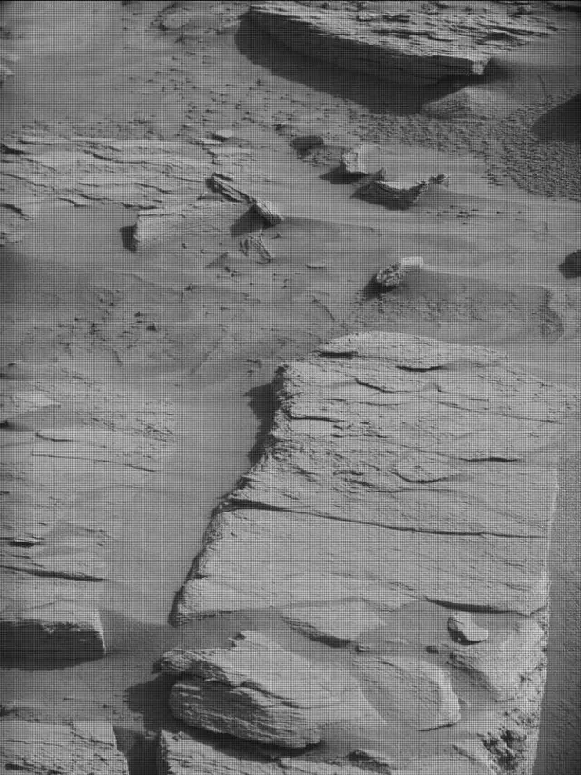 Sol 4498: Mast Camera (Mastcam)