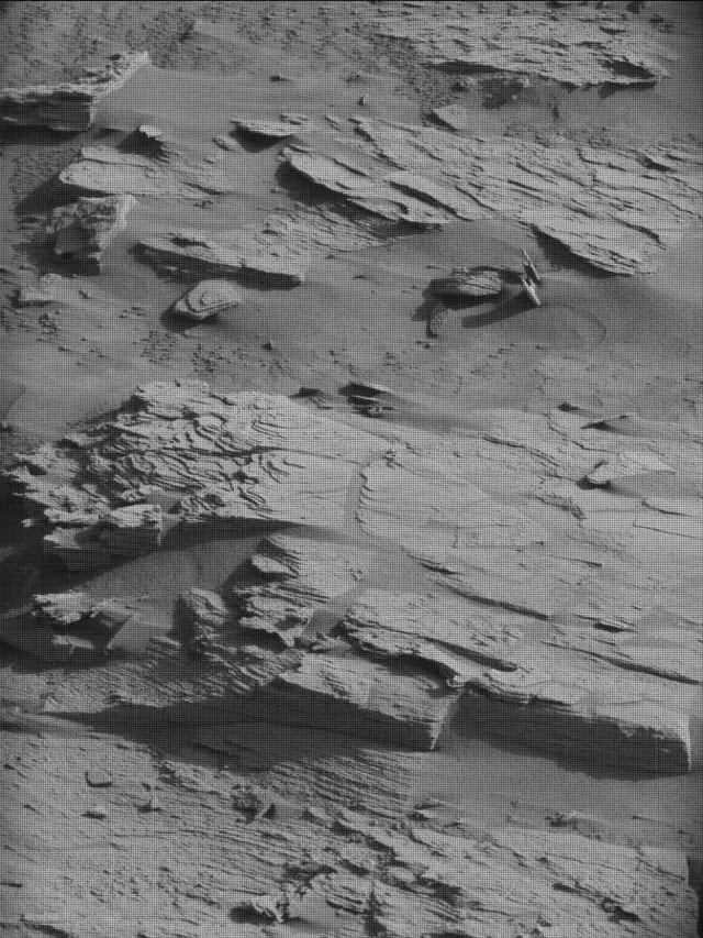Sol 4498: Mast Camera (Mastcam)