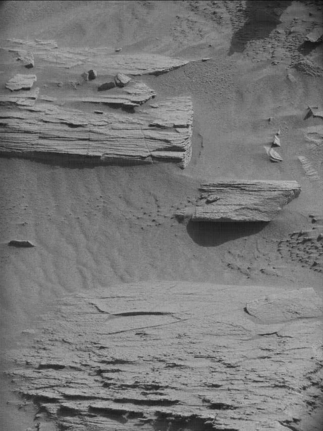 Sol 4498: Mast Camera (Mastcam)