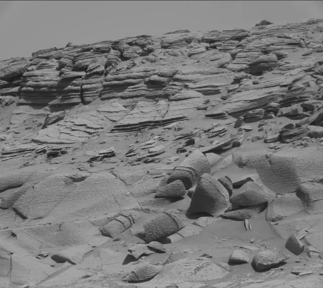 Sol 4498: Mast Camera (Mastcam)
