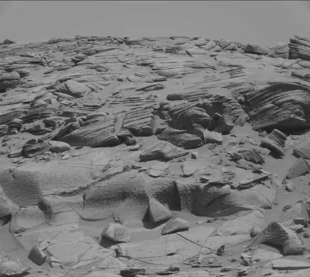 Sol 4498: Mast Camera (Mastcam)