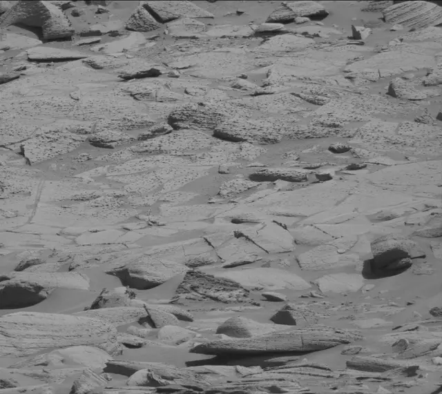 Sol 4498: Mast Camera (Mastcam)