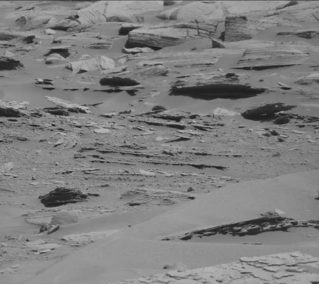 Sol 4498: Mast Camera (Mastcam)