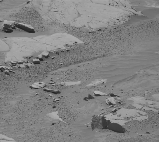 Sol 4498: Mast Camera (Mastcam)