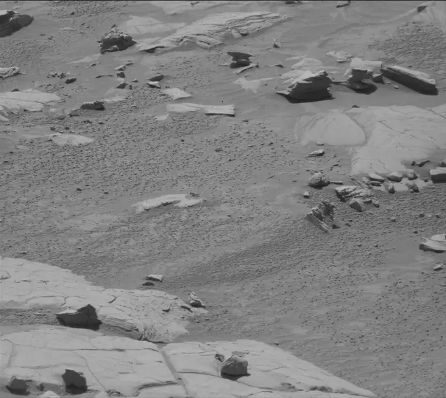 Sol 4498: Mast Camera (Mastcam)