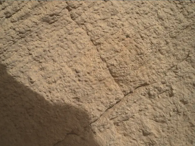 Sol 4498: Mars Hand Lens Imager (MAHLI)